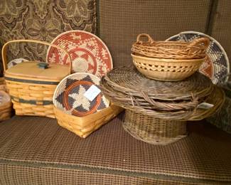 Some of the many nice baskets available.