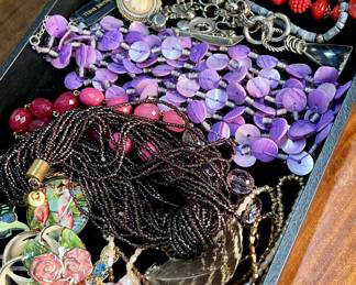 Lot of costume/fashion jewelry