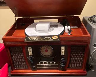 RECORDS TO VINYL TO CDS