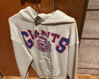 Giants sweatshirt