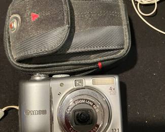 Cannon zoom lense camera