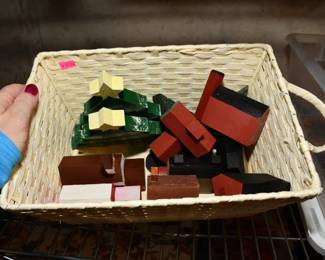 1102Storage