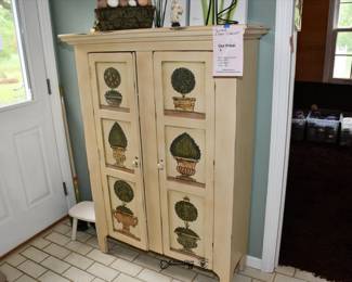 1041Laundry Room