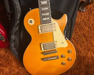 Gibson guitar