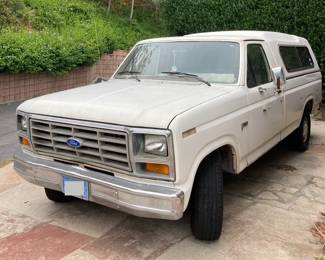 1983 F150 with camper shell
running well with rebuilt engine, dual gas tanks, clean title
available for physical inspection this weekend, test drives scheduled later