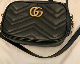 gucci cross body mini bag with coa