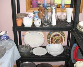 many kitchen items