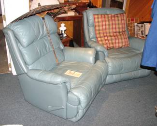 2 Lane recliners