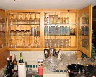 Barware, serving items (including crystal)