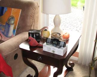 Very nice end table made in Lowell, Iphone clock/charger