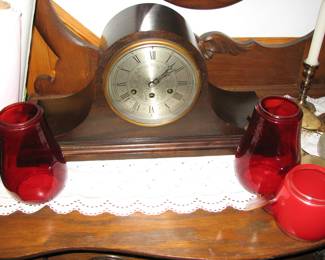 another view of the globes and mantle clock