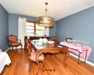 139Dining Room