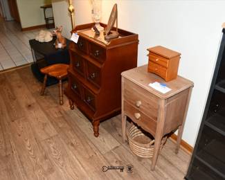 082Family Room