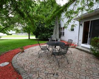 601Back Yard