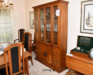 318Dining Room