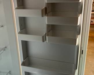 Frigidaire Frost-free Upright Freezer