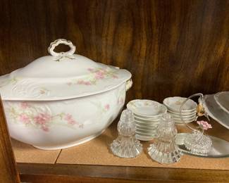 Large set of Haviland Limoges china