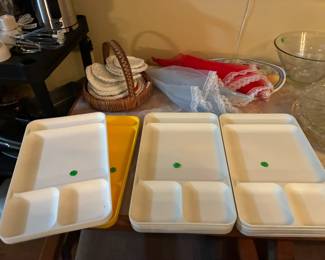 Vintage Tupperware dinner trays