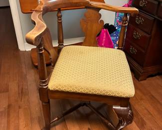 Vintage corner chair, Queen Anne style