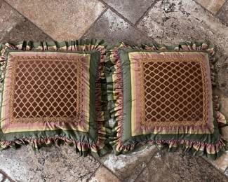 Decorative silk and velvet pillows