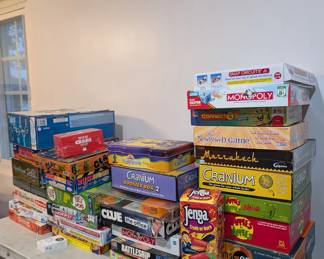 Misc games in excellent condition