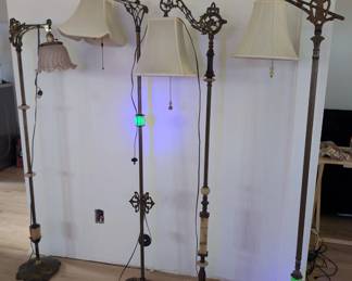 Bridge lamps