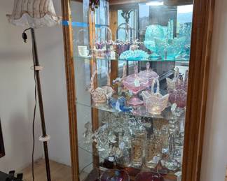 Fenton and crystal collectables