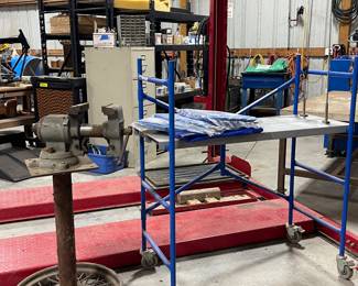 VICE ON STAND, SCAFFOLDING, TARPS