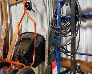 TRAILER DOLLY, FERTILIZER SPREADER