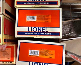 LIONEL BNSF AUTO CARRIER 6-29669, LIONEL CANADIAN PACIFIC AUTO CARRIER 6-19390, CSX CARRIER BY LIONEL 6-29663