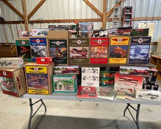 TEXACO PLANES AND TRUCKS