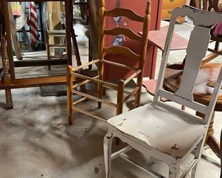 CHAIRS FOR PROJECTS