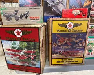 WING OF TEXACO AIRPLANES
