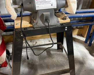 DAYTON VARIABLE SPEED BUFFER