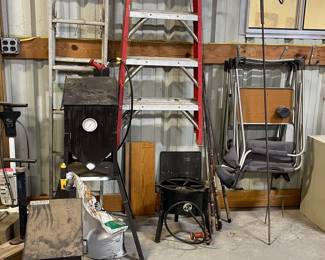 FRYERS, LADDERS, CAMP CHAIRS