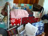 BEAUTIFUL BABY CRIB W/ MATTRESS