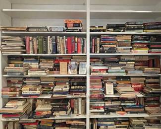 40 linear feet of books!