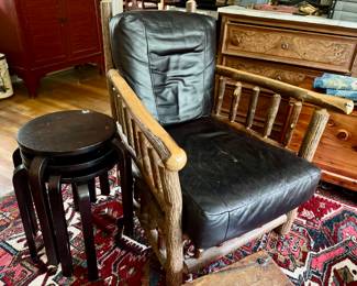 Craftsman Log and Leather chair - must see to appreciate ! If you have a mountain house...you must see this.
