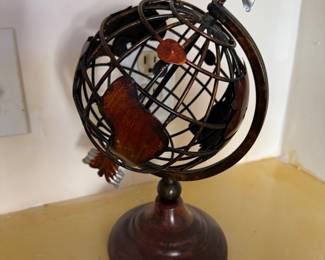 Globe