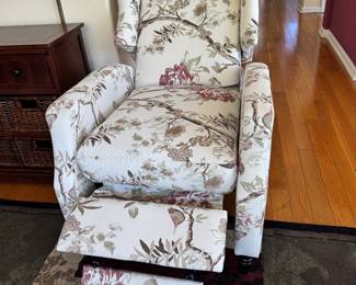 Recliner