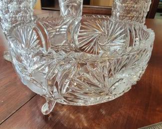 Footed glass bowl and vases
