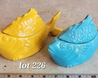 MCM "Chicken of the Sea" company pottery fish pair