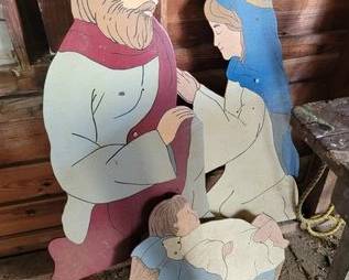 Outdoor nativity display pieces