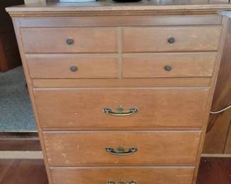 Vintage dresser, a chamber pot and oil lamps