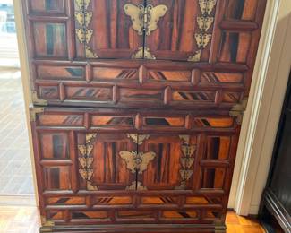 Chinese cabinet