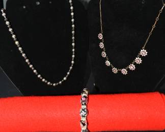 lot of 3 pieces of misc jewelry