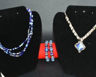 lot of 3 pieces of misc jewelry