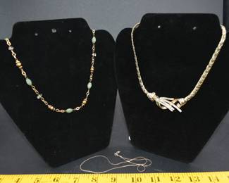 lot of 3 pieces of misc jewelry