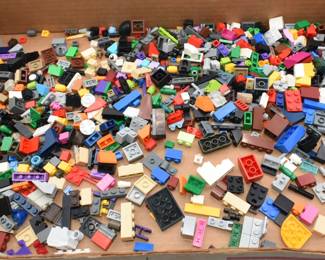 assorted Lego pieces