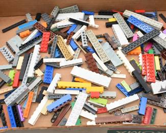 assorted Lego pieces